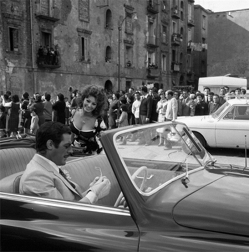 Come eravamo. (El) Pais tra Roma e Bologna, Marcello Mastroianni e Sophia Loren sul set di Matrimonio all'italiana